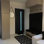 Pod Bukami アパート Szare
